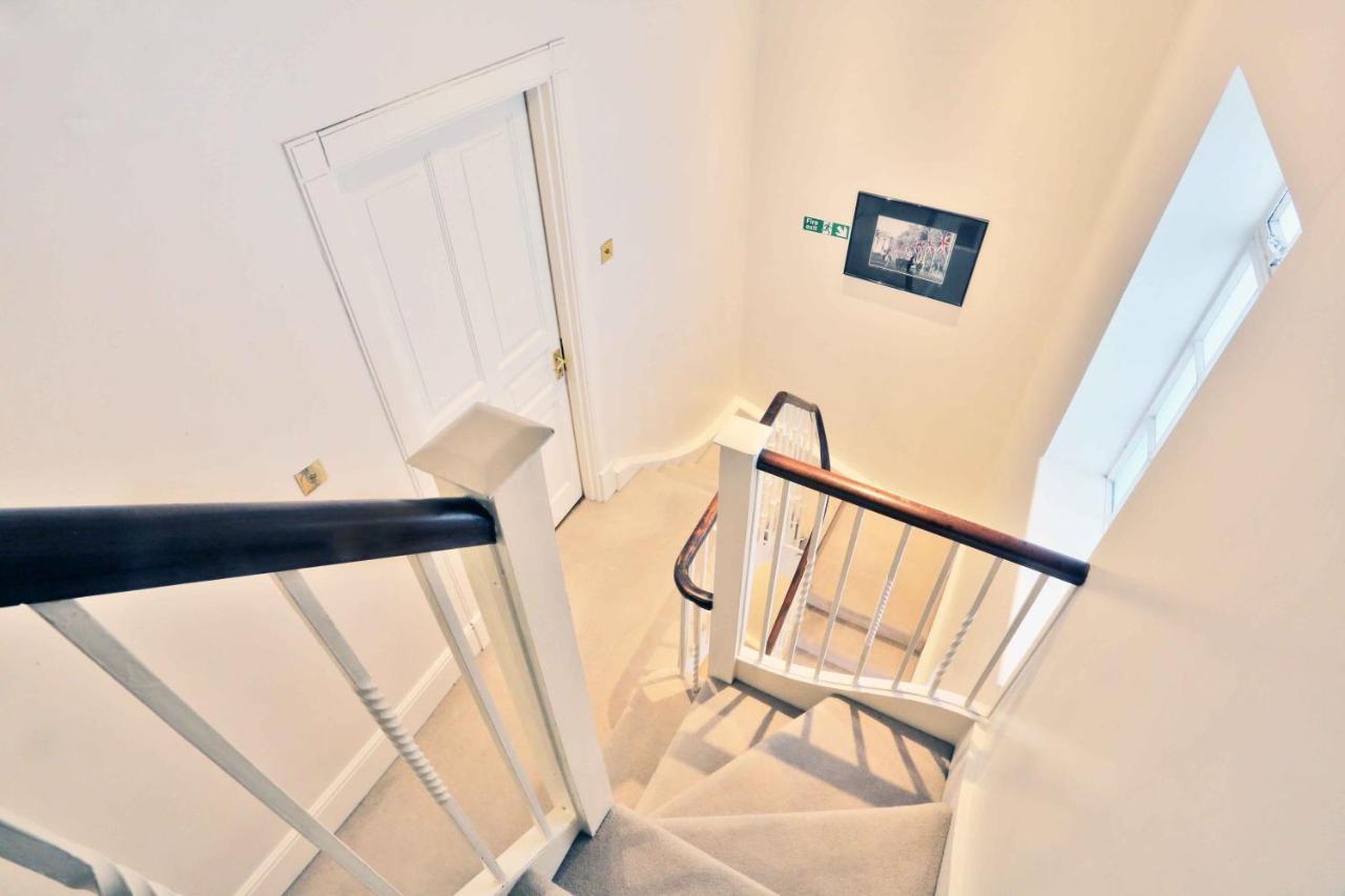 Piccadilly Circus Suites Лондон Экстерьер фото